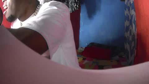 boss_playa98 online show from 03-02-25, 12:53