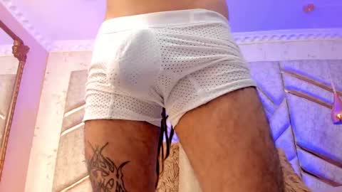 Boss online show from 10-23-25, 04:34