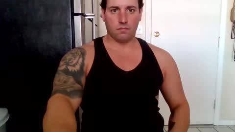 Snapshot of bosslife505050 chatting on 02-05-25, 05:20 The Italian Boss  online show from 02-05-25, 05:20