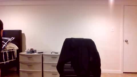 The Italian Boss  online show from 12-17-25, 09:21