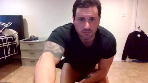 The Italian Boss  online show from 01-11-26, 01:16