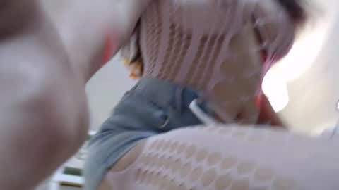 Bossy online show from 09-24-25, 04:43