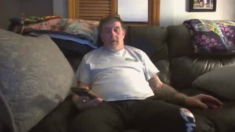 Snapshot of bostonguy1969 chatting on 01-30-25, 01:00 bostonguy1969 online show from 01-30-25, 01:00