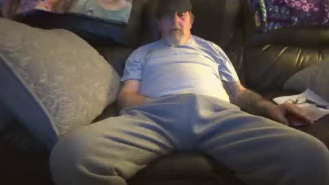 Snapshot of bostonguy1969 chatting on 03-11-25, 01:26 bostonguy1969 online show from 03-11-25, 01:26