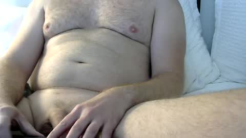 Snapshot of bostonguy79 chatting on 06-26-26, 01:37 bostonguy79 online show from 06-26-26, 01:37
