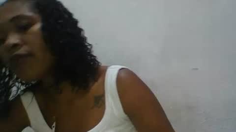 botoelia online show from 12-15-25, 11:47