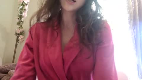 Bouncy Queen Majesty online show from 02-11-25, 08:31