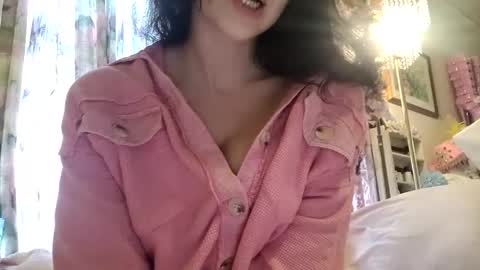 Bouncy Queen Majesty online show from 03-01-25, 06:32