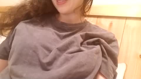 Bouncy Queen Majesty online show from 09-12-25, 12:27