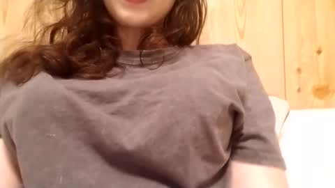 Bouncy Queen Majesty online show from 09-19-25, 02:07