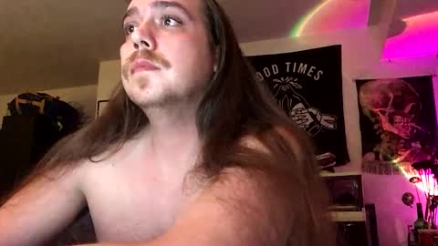 Snapshot of bowsr666 chatting on 12-16-25, 01:54 bowsr666 online show from 12-16-25, 01:54