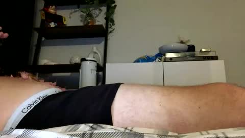 Snapshot of boxerbro123 chatting on 09-28-25, 11:43 boxerbro123 online show from 09-28-25, 11:43