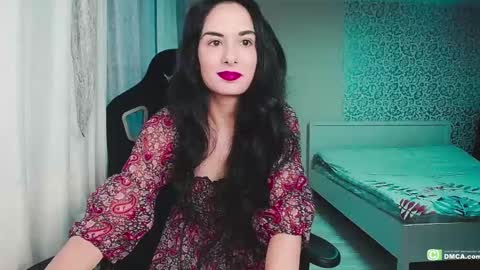 Snapshot of boxinghelen chatting on 12-09-24, 08:22 Helen  online show from 12-09-24, 08:22