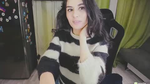 Snapshot of boxinghelen chatting on 02-10-25, 03:53 Helen  online show from 02-10-25, 03:53