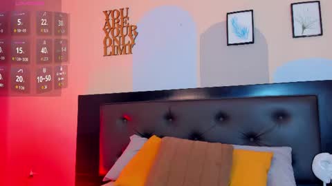 Snapshot of boy_mathew chatting on 07-31-26, 11:09 Mathew online show from 07-31-26, 11:09