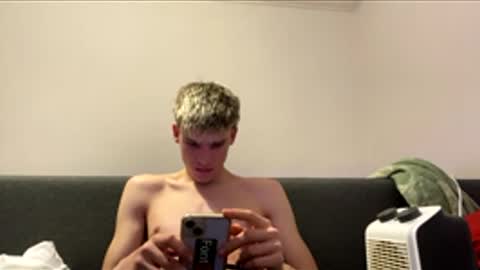 Snapshot of boyblondhetero chatting on 01-09-26, 02:03 boyblondhetero online show from 01-09-26, 02:03