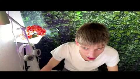 Snapshot of boyblondhetero chatting on 02-21-26, 03:02 boyblondhetero online show from 02-21-26, 03:02