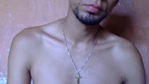 Snapshot of boycumlatino21 chatting on 10-07-25, 07:00 Boy online show from 10-07-25, 07:00