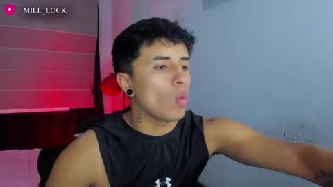 Snapshot of boylatin_777 chatting on 12-24-24, 03:05 miguel  online show from 12-24-24, 03:05