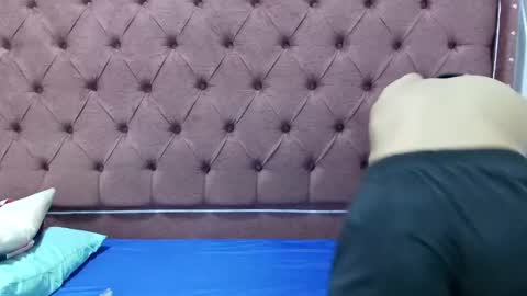 ALEX - TAYLER  -MIKE online show from 01-07-25, 07:17