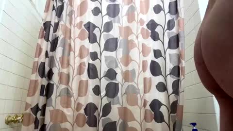 Snapshot of boysetsfire34 chatting on 03-07-25, 04:02 boysetsfire34 online show from 03-07-25, 04:02