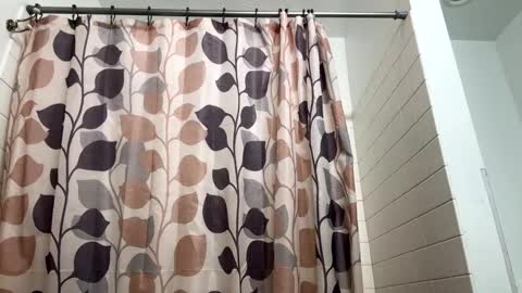 Snapshot of boysetsfire34 chatting on 03-12-25, 05:57 boysetsfire34 online show from 03-12-25, 05:57