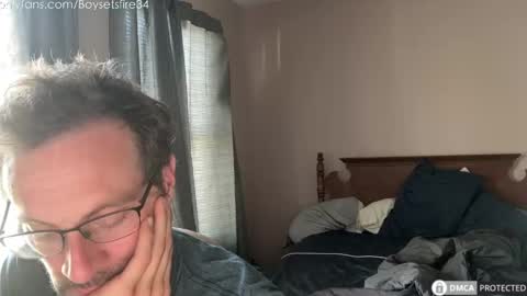 Snapshot of boysetsfire34 chatting on 09-14-25, 07:02 boysetsfire34 online show from 09-14-25, 07:02