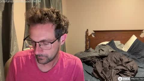 Snapshot of boysetsfire34 chatting on 09-20-25, 12:22 boysetsfire34 online show from 09-20-25, 12:22