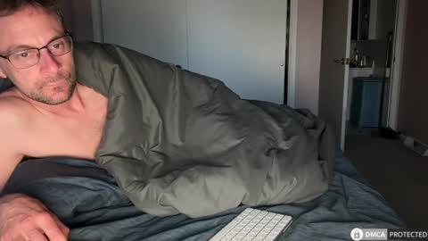 Snapshot of boysetsfire34 chatting on 09-29-25, 11:15 boysetsfire34 online show from 09-29-25, 11:15