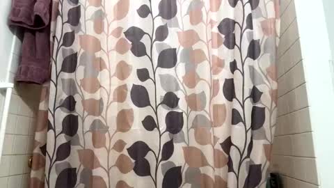 Snapshot of boysetsfire34 chatting on 12-02-25, 12:05 boysetsfire34 online show from 12-02-25, 12:05