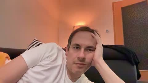 boytoyhh online show from 01-24-25, 08:32