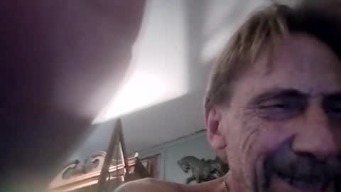 boytowhip online show from 09-28-25, 10:04