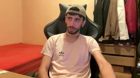 boyzinm2 online show from 01-10-26, 05:42