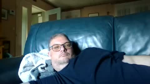 bozo81 online show from 09-23-25, 03:37