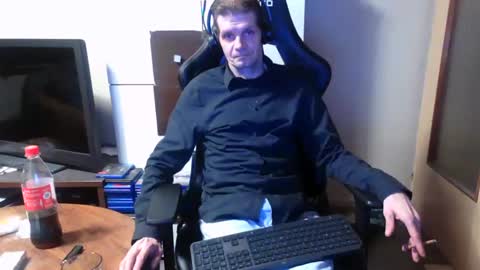 bponie1 online show from 12-29-24, 01:56