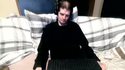 bponie1 online show from 11-01-25, 01:07