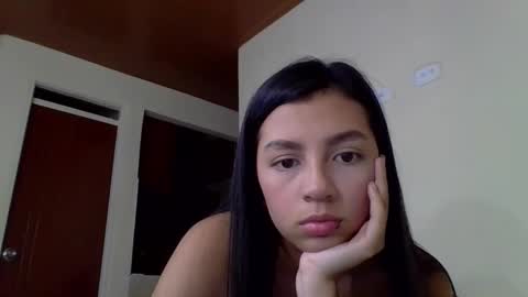 brad_and_emma293215 online show from 09-17-25, 11:39