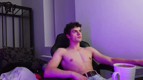 BRAD HOLLOWAY online show from 11-13-25, 07:13