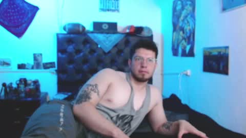 Snapshot of brad_hot_boy chatting on 02-15-25, 04:45 brad hot boy online show from 02-15-25, 04:45