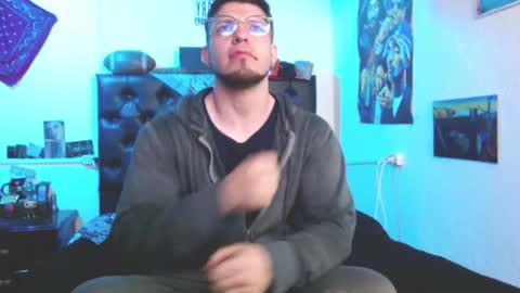 Snapshot of brad_hot_boy chatting on 10-14-25, 01:17 brad hot boy online show from 10-14-25, 01:17