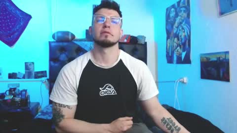 Snapshot of brad_hot_boy chatting on 10-21-25, 03:46 brad hot boy online show from 10-21-25, 03:46