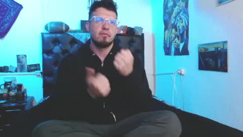 brad hot boy online show from 04-17-26, 06:11