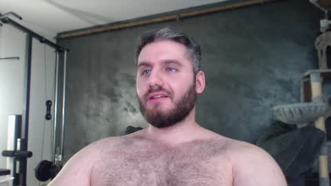 Snapshot of brad_pittfall chatting on 12-21-24, 04:46 ask me online show from 12-21-24, 04:46