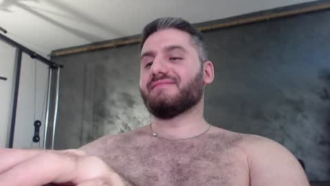 Snapshot of brad_pittfall chatting on 01-10-25, 09:44 ask me online show from 01-10-25, 09:44