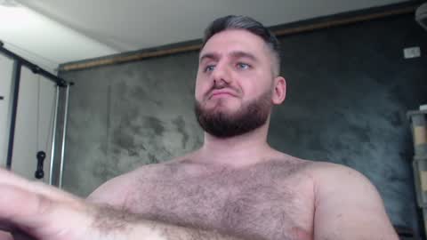 Snapshot of brad_pittfall chatting on 01-26-25, 11:39 ask me online show from 01-26-25, 11:39