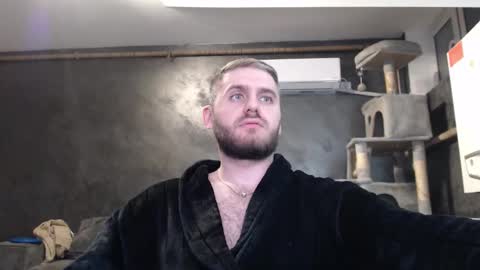 Snapshot of brad_pittfall chatting on 10-03-25, 07:11 ask me online show from 10-03-25, 07:11