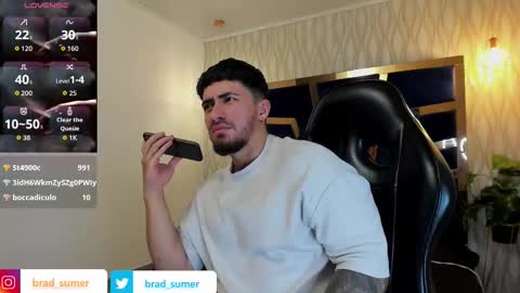 Snapshot of brad_summer chatting on 11-15-25, 05:31 brad summer online show from 11-15-25, 05:31