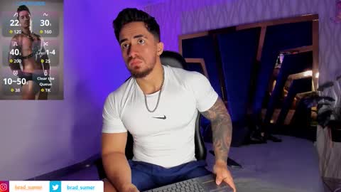 Snapshot of brad_summer chatting on 11-25-25, 05:46 brad summer online show from 11-25-25, 05:46