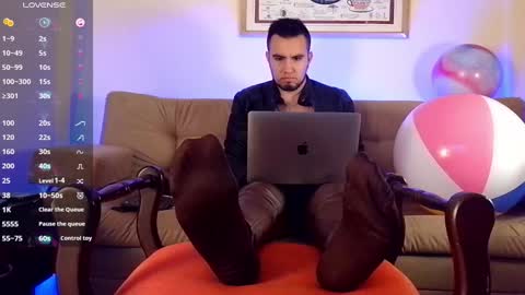 Bradley Colton Independ Model online show from 02-04-25, 12:11