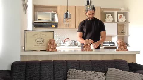 bradleymartin7 online show from 01-06-25, 07:02